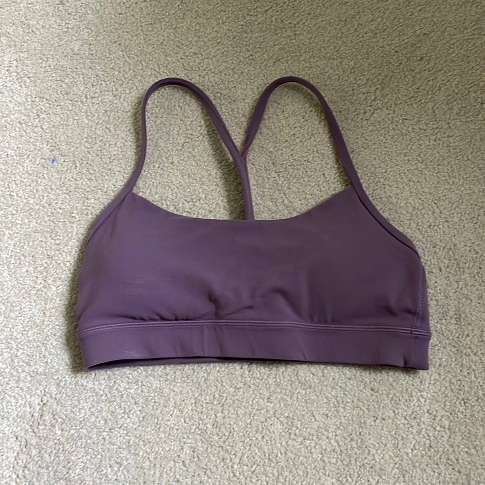 Lululemon flow Y sports bra
